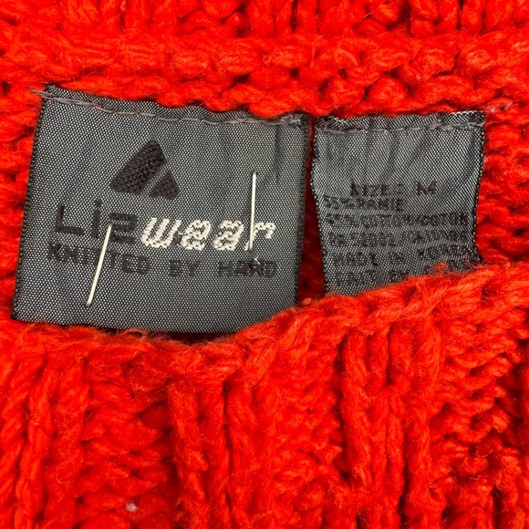 Li 2 Wear vintage Red Patterned Sweater - Picture 5 of 8